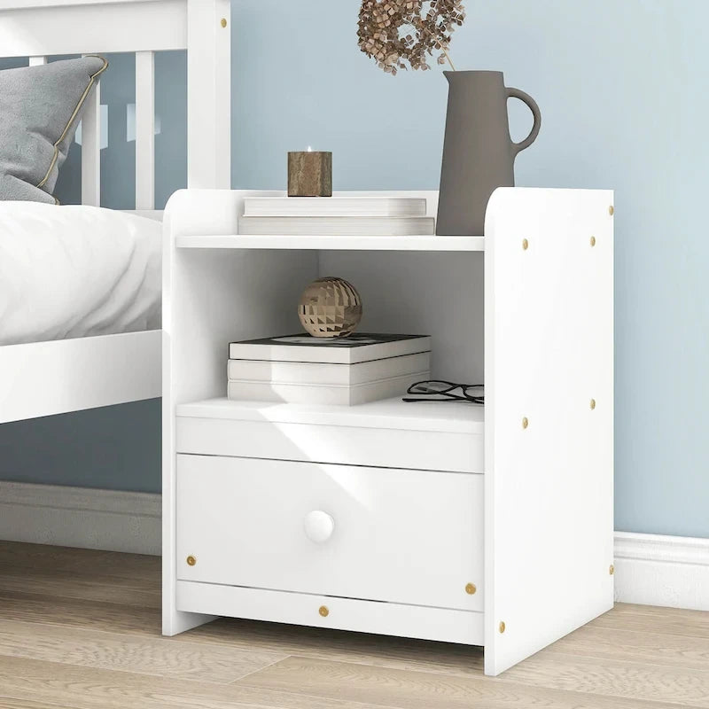 Cama de madera de pino de tamaño matrimonial con cabecero y pie de cama para niños