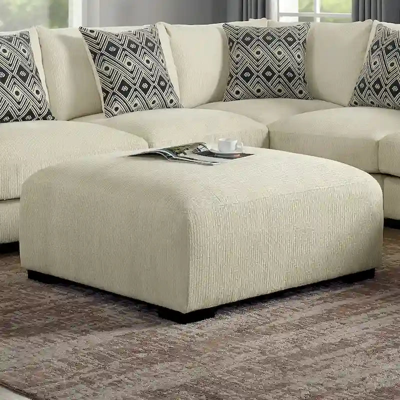 Puf acolchado contemporáneo de chenilla