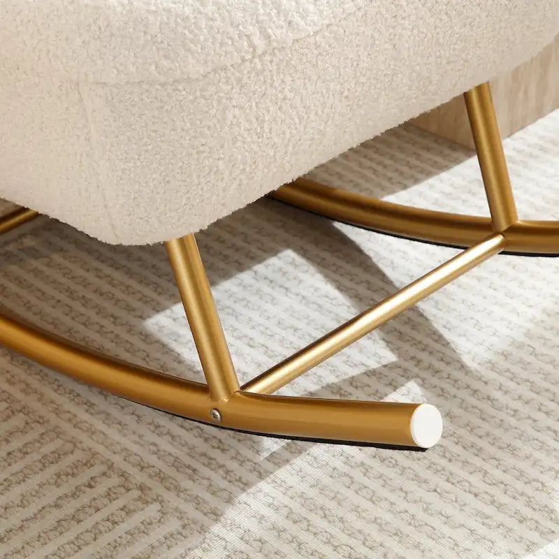 Fauteuil à bascule moderne en tissu sherpa pour chambre de bébé